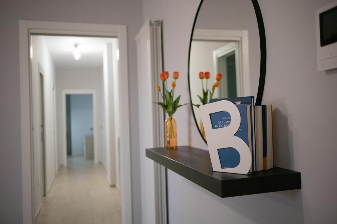 E-Twelve Apartment Naples Exterior photo